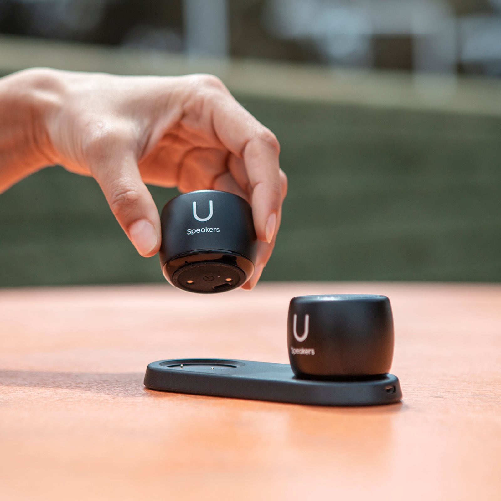 USpeaker_earthtones_SPENCER__0027_blackpro_ed65c4f3-da59-488c-8b47-060376a539c0.jpg__PID:b3e13b01-3839-41ae-bc18-dd93228c16d1